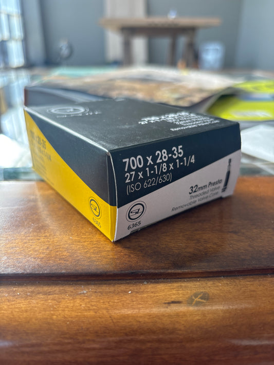 700x28-35 PV 32mm